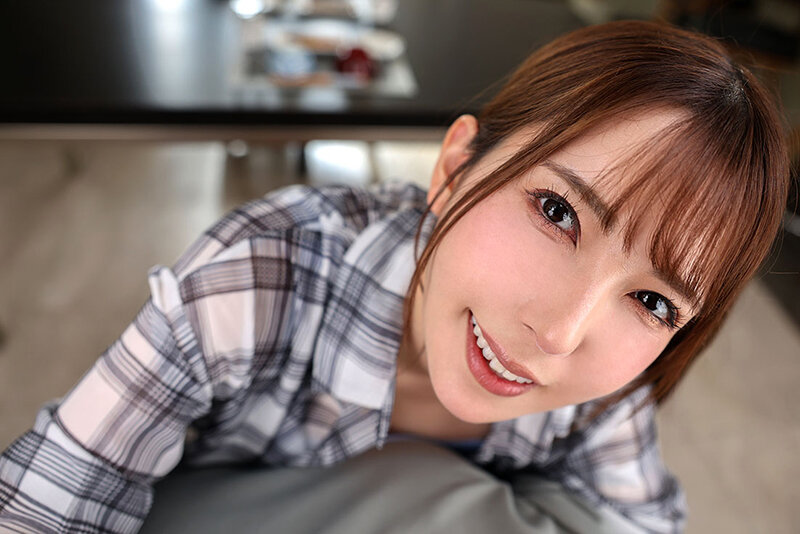 【VR】現場前は、すっごい手コキ。現場後は、すっごいフェラを。凄テクAV女優との新婚生活は毎日ヘトヘトです。波多野結衣